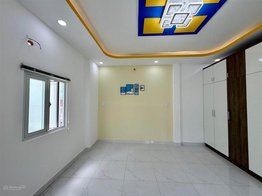 Chủ hạ gấp 400 tr  lê văn quới  ngã 4 xã  hẻm oto  giá chỉ 4,65 tỷ