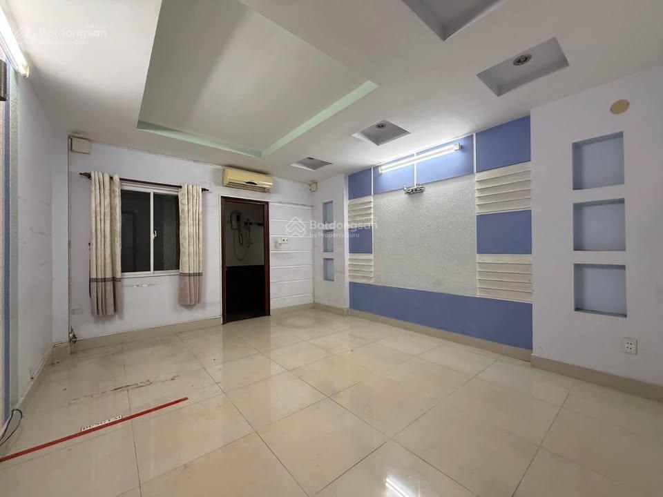 Giảm 500tr, chỉ 4,8 tỷ sở hữu nhà 56m2 (4x14m), 3pn, hxh 6m, dân trí cao, đẹp ở ngay