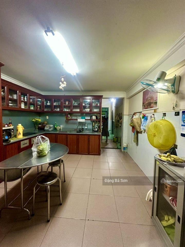 Một căn duy nhất chủ giảm 6 tỷ, 5 tầng, 143m2, mặt tiền khu vip k300, chỉ 20tỷ.