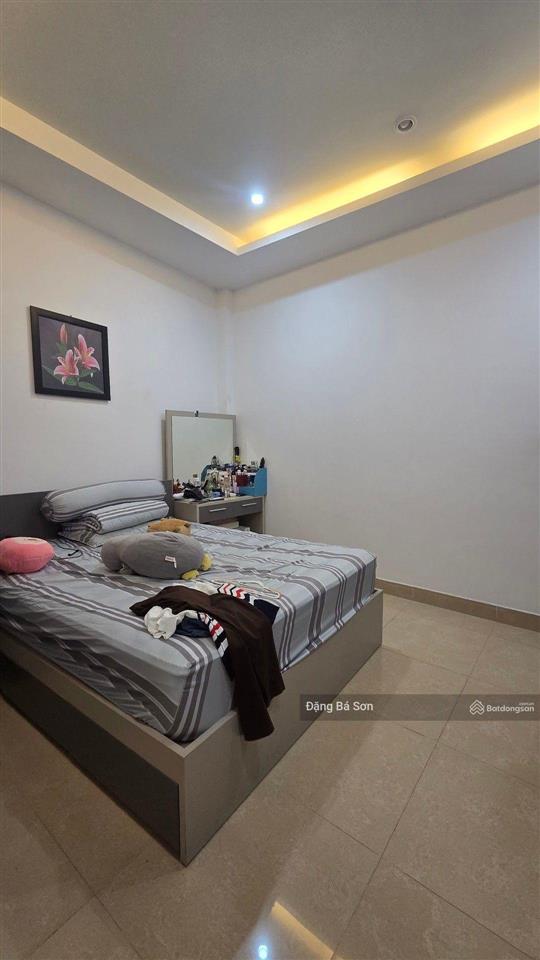 4 tầng, 4.5x15m, hẻm xe hơi, lạc long quânchợ tân bình, nhỉnh 8 tỷ.