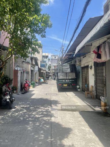 Xe hơi vào nhà, 4 tầng, 4.2x19m, 1 trục ra tuyến metro, nhỉnh 9 tỷ
