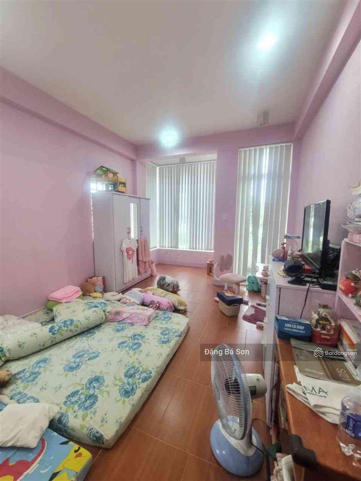 Hiếm!..mặt tiền kinh doanh khu vip sân bay, 4 tầng, 4x18m, nhỉnh 13 tỷ.