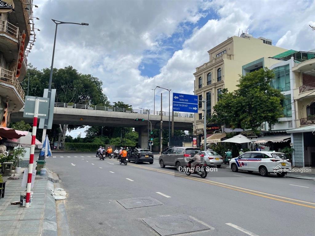 Mặt tiền kinh doanh đỉnh hoàng hoa thám, nhà ga t3, kinh doanh đa ngành, dòng tiền cho thuê 35tr/th