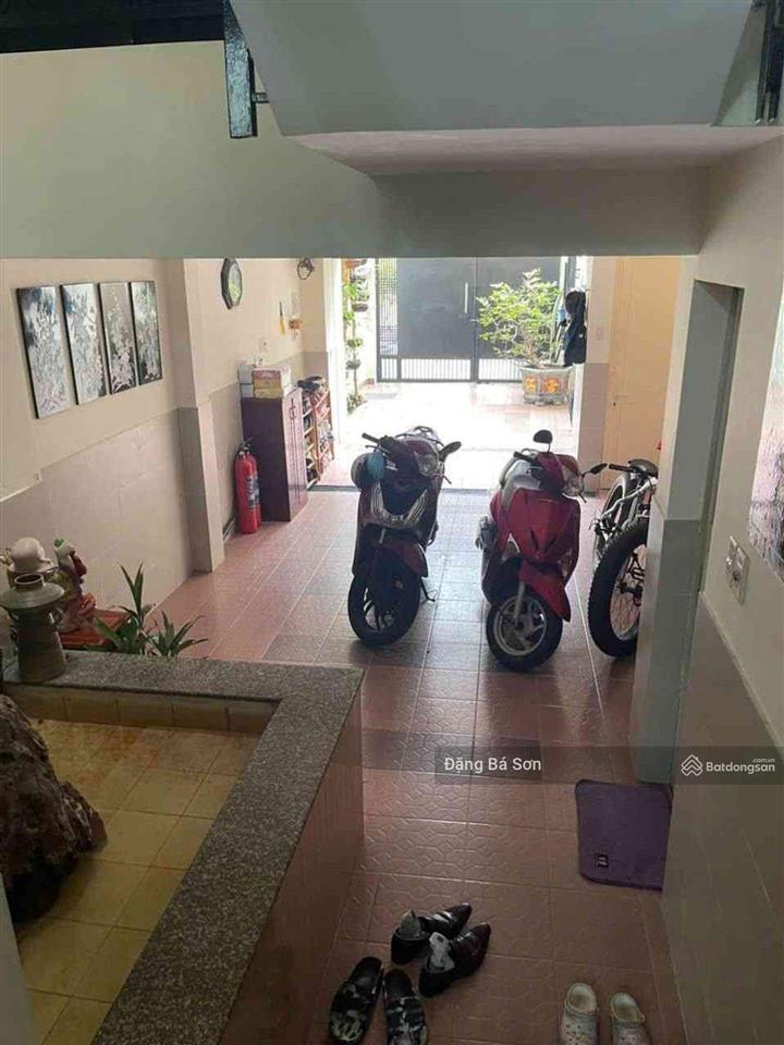 Khu bàn cờ lạc long quân  lý thường kiệt, gần chợ ông hoàng, 4x20m, 4 tầng, 12,5 tỷ tl.