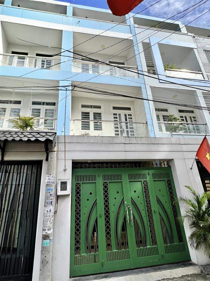 Cho thuê nhà 3 tầng 4pn. 5wc hẻm oto  đường 22 linh đông