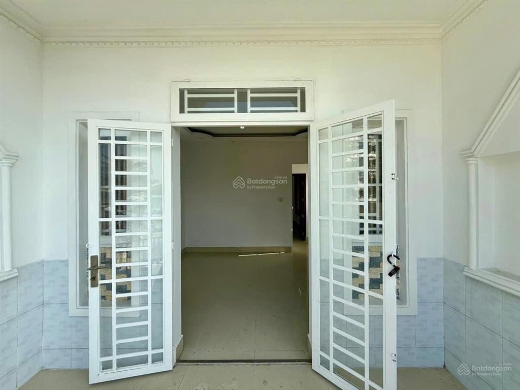 Nhà 1t1l 2pn sân oto hẻm  đường 9 linh tây  thủ đức ( gần phạm văn đồng )