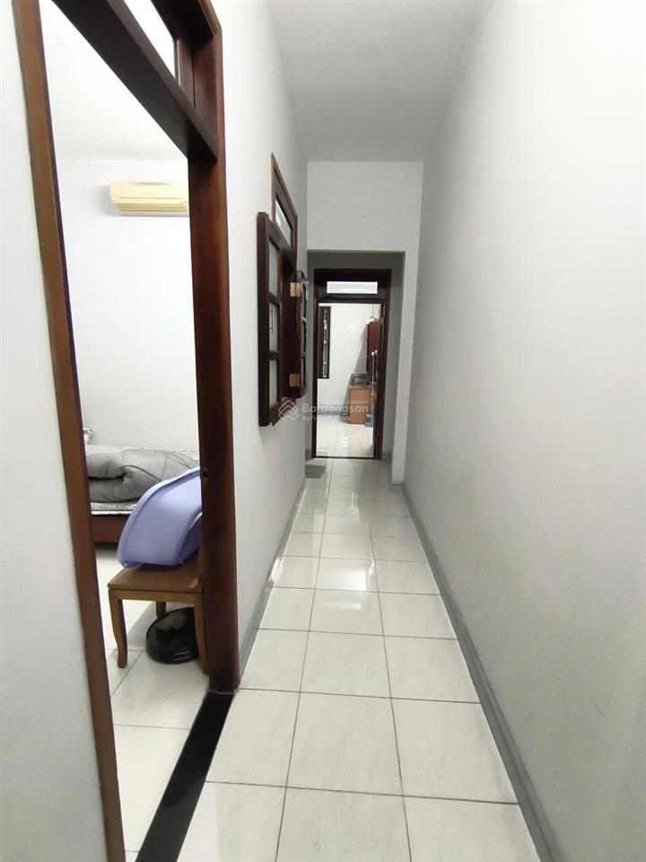 Cho thuê nhà 4pn sân oto  gần chợ long trường  quận 9