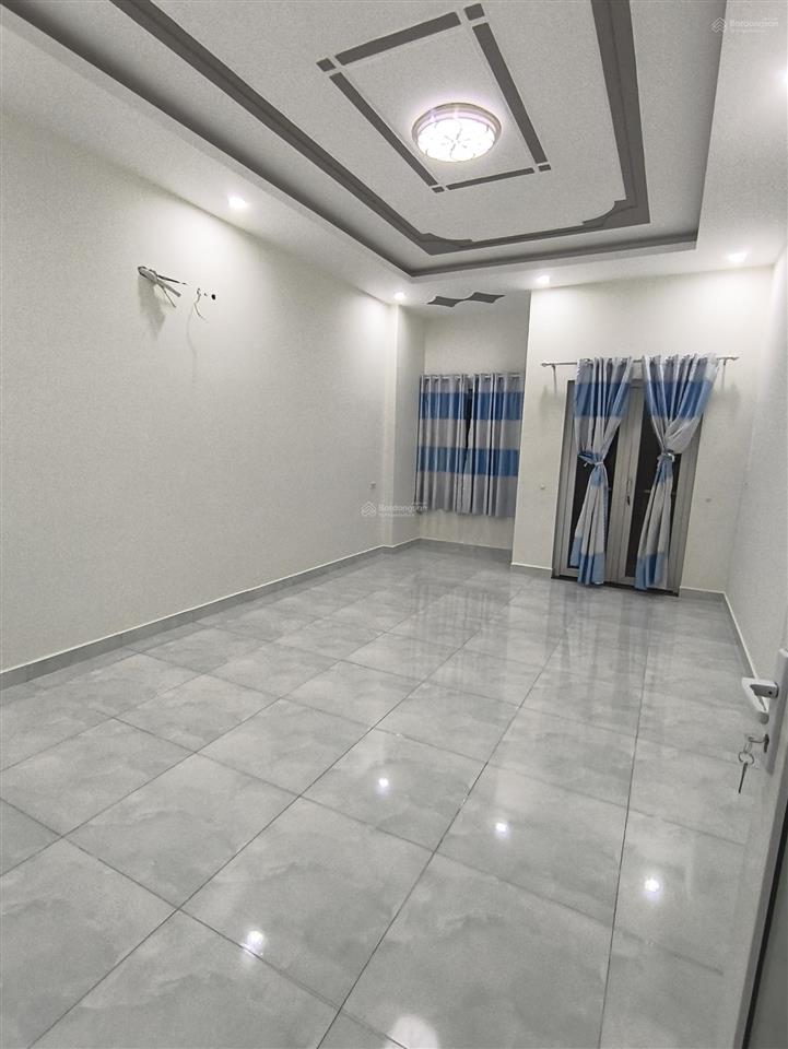 Cho thuê nhà 4pn. 3wc  đường 3 trường thọ  thủ đức
