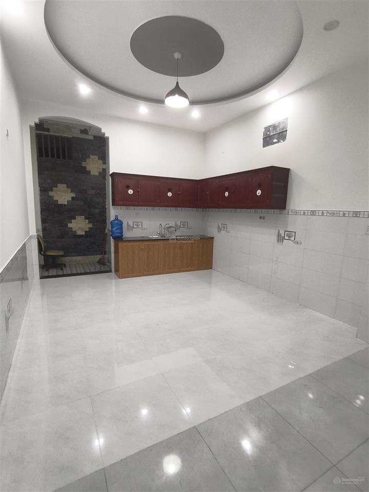 Cho thuê nhà 4pn. 3wc  đường 3 trường thọ  thủ đức