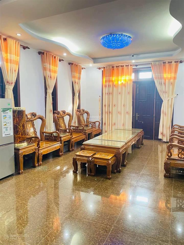 Cho thuê biệt thự 5pn  đường 11 trường thọ  thủ đức
