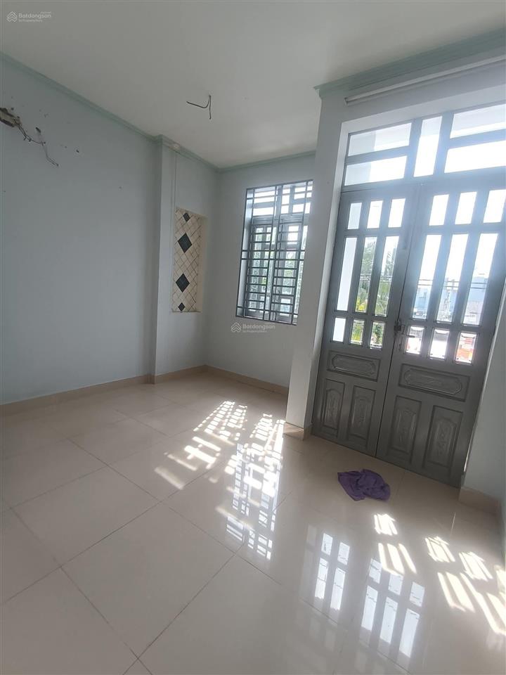 Cho thuê nhà 3pn sân oto  đường 160 tăng nhơn phú a. quận 9
