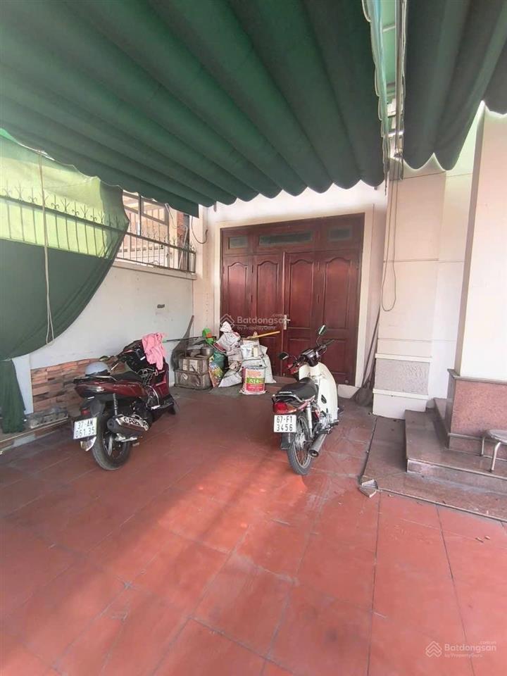 Cho thuê biệt thự sân vườn  quận 9