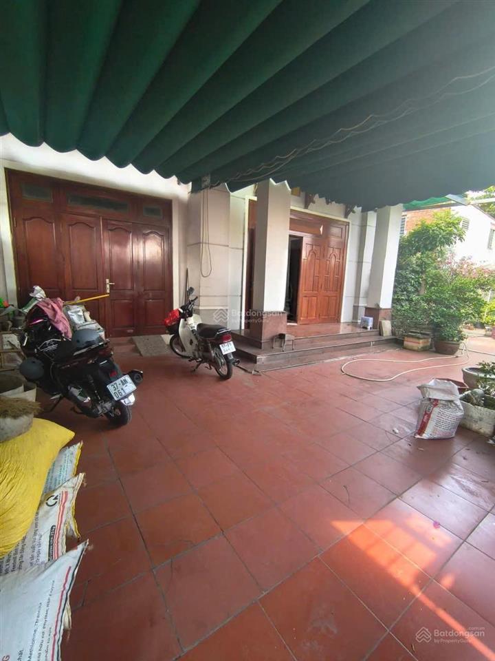 Cho thuê biệt thự sân vườn  quận 9