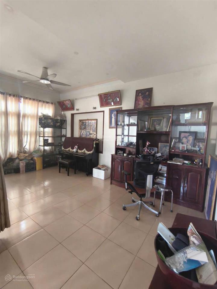 Cho thuê biệt thự sân vườn  quận 9