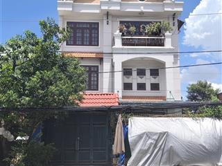 Cho thuê biệt thự sân vườn  quận 9