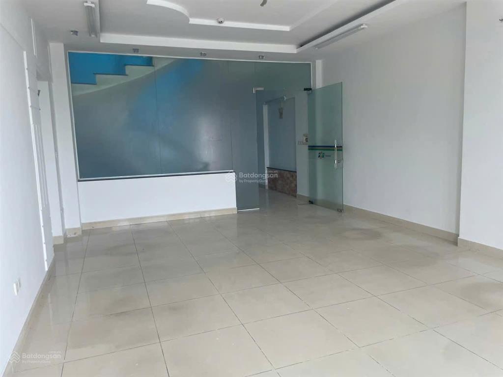 Cho thuê nhà 4 tầng đường man thiện  quận 9