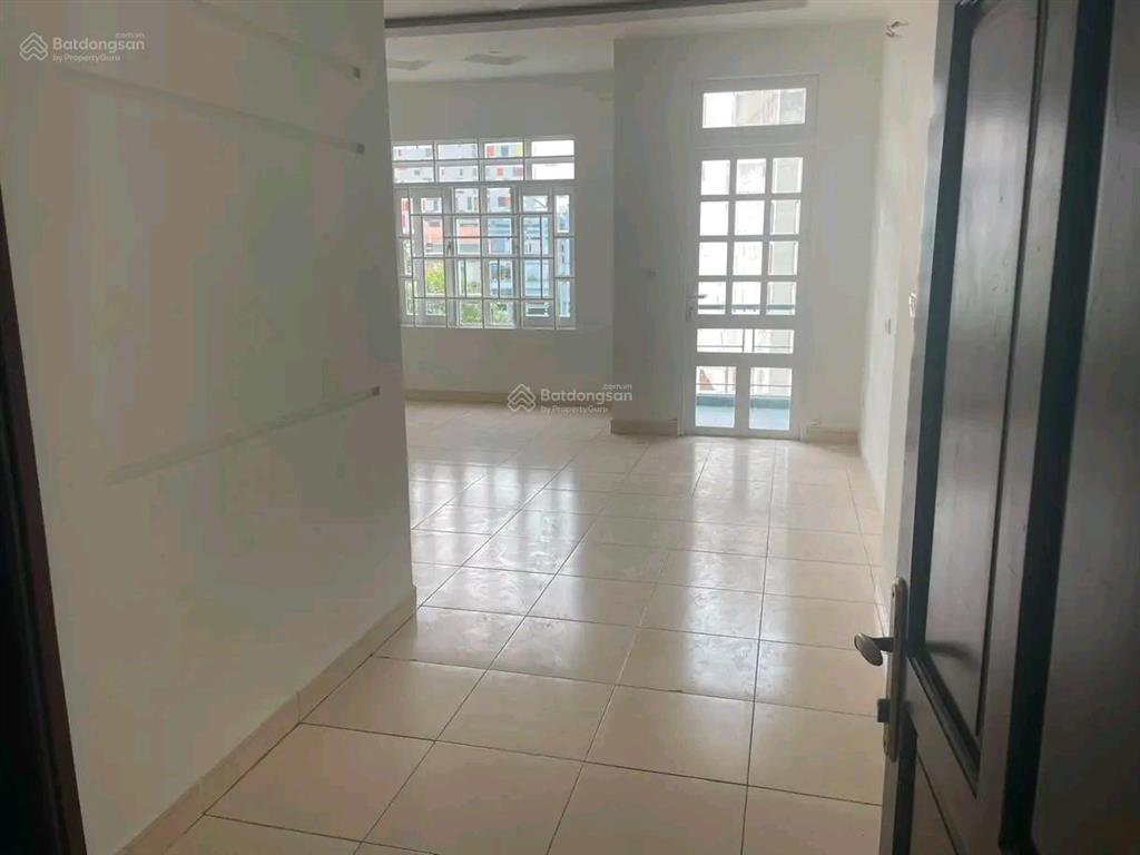 Cho thuê nhà 4 tầng đường man thiện  quận 9