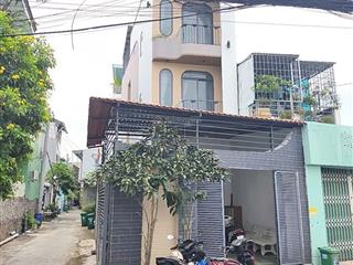 Nhà 3 lầu 4pn  đường 2 tăng nhơn phú b  quận 9