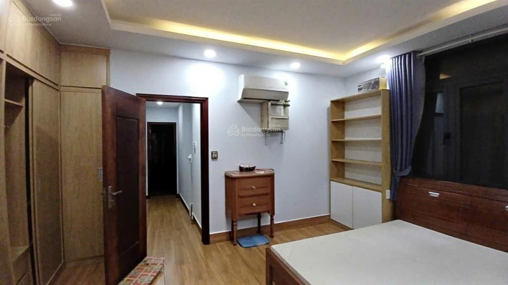 Nhà 4pn, 4wc, sân oto  đường 182 tăng nhơn phú a  quận 9