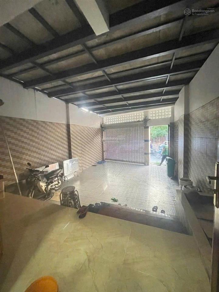 Nhà 4pn, 4wc, sân oto  đường 182 tăng nhơn phú a  quận 9
