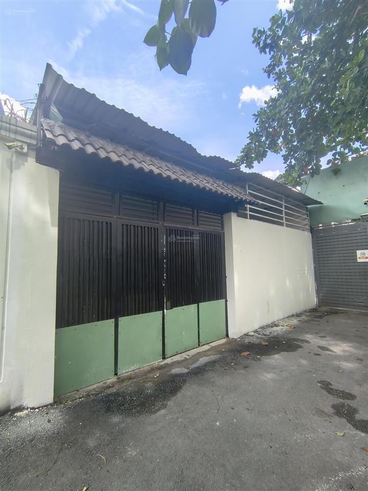 Nhà cấp 4 siêu rộng  đường 182 tăng nhơn phú a  quận 9 cũ