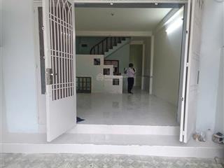 Nhà 1 lầu 4pn  đường 9 linh trung (gần hoàng diệu 2)