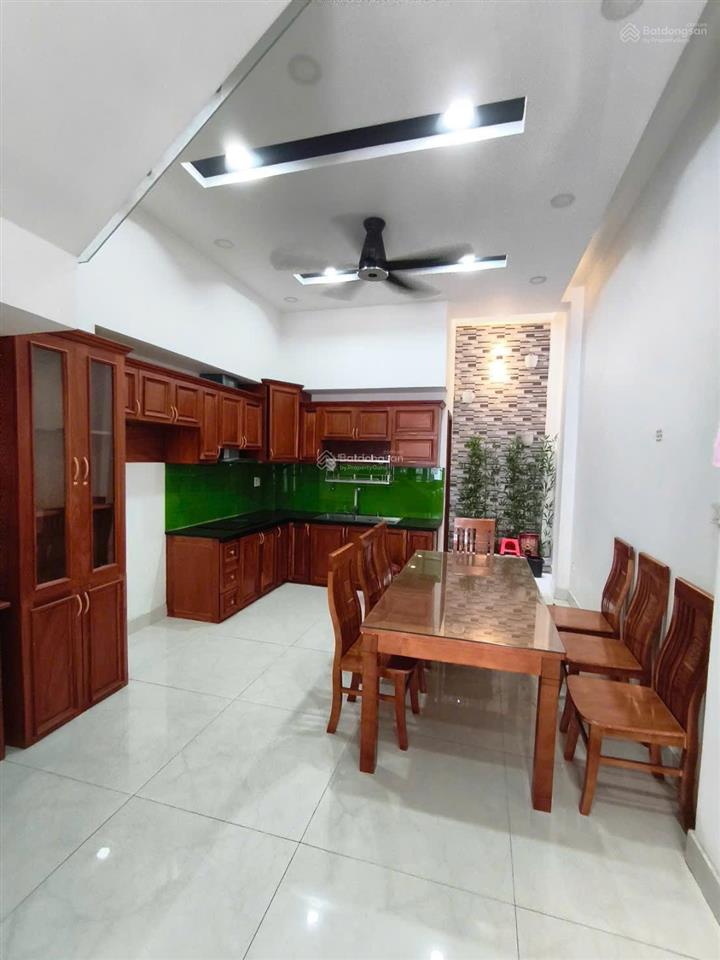 Nhà 4 tầng 4pn sân ô tô  đường 182 tăng nhơn phú a, quận 9