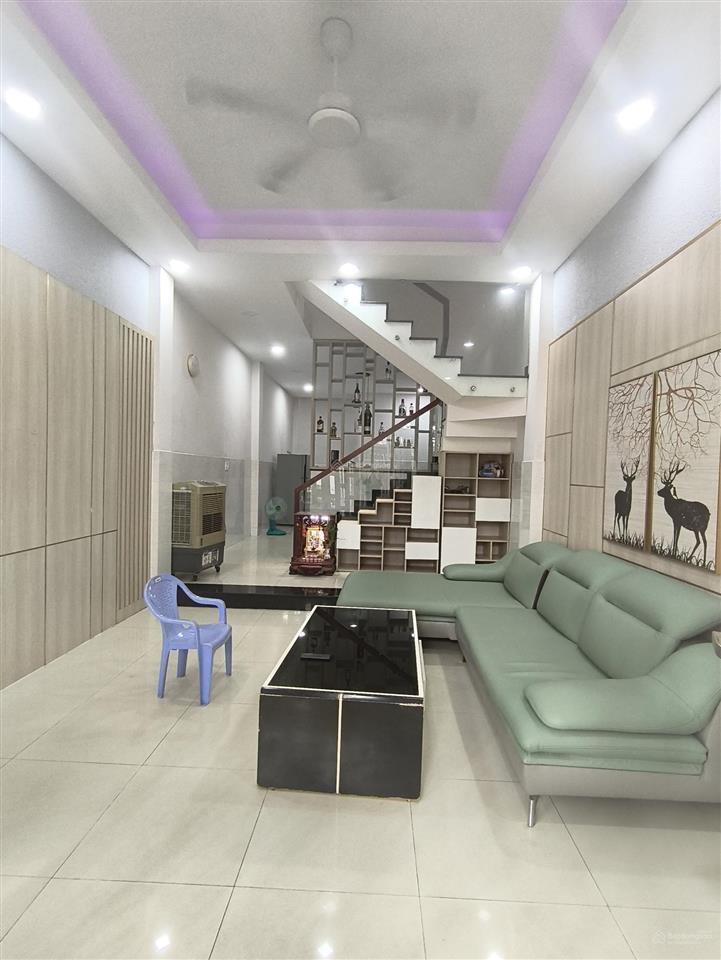 Cho thuê nhà 3pn hẻm 200 lê văn việt  quận 9