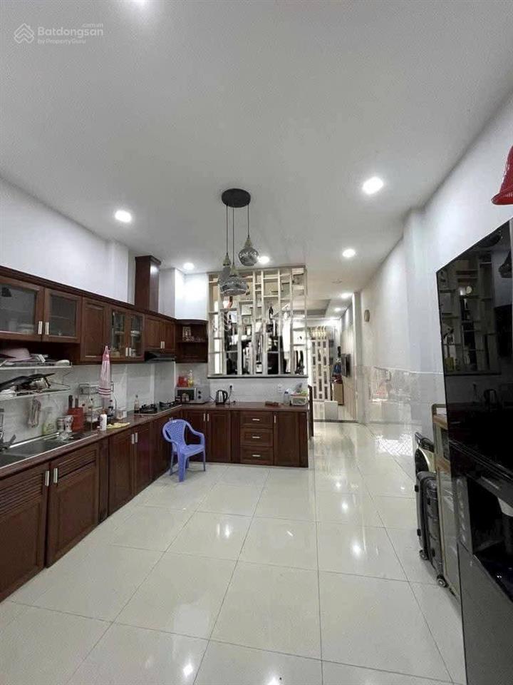 Cho thuê nhà 3pn hẻm 200 lê văn việt  quận 9