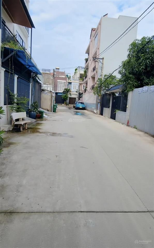 Cho thuê nhà 4pn.3wc  đường 30 linh đông, thủ đức (cách phạm văn đồng 500m)