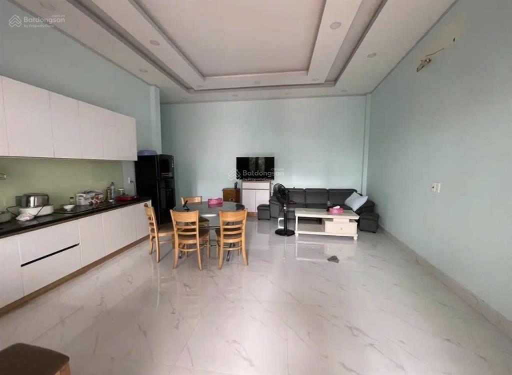 Nhà cấp 4 sân vườn 2pn  đường 2 tăng nhơn phú b  quận 9