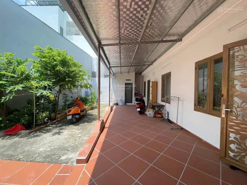 Nhà cấp 4 sân vườn 2pn  đường 2 tăng nhơn phú b  quận 9