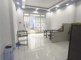 Nhà cấp 4 2pn sân oto  gần ngã 3 mỹ thành  quận 9