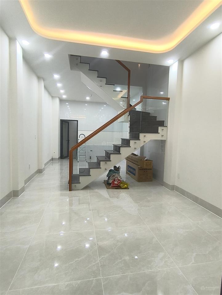 Nhà mới xây 4pn. 3wc đường lò lu, trường thạnh  quận 9