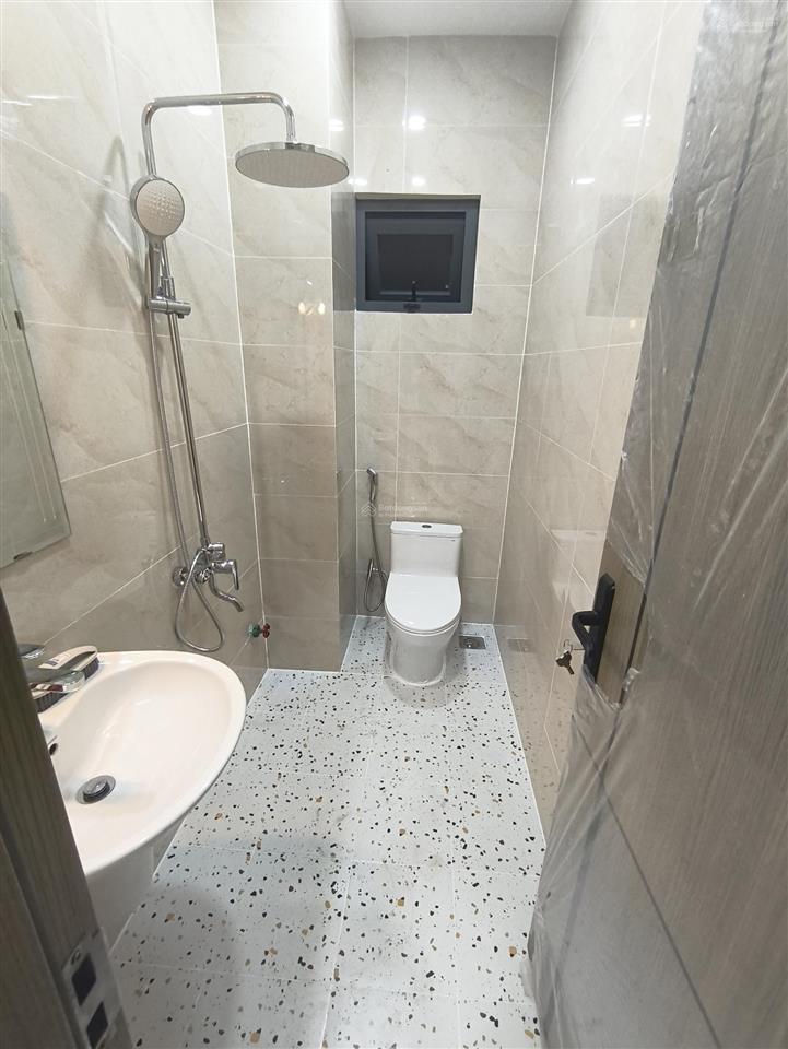 Nhà mới xây 4pn. 3wc đường lò lu, trường thạnh  quận 9
