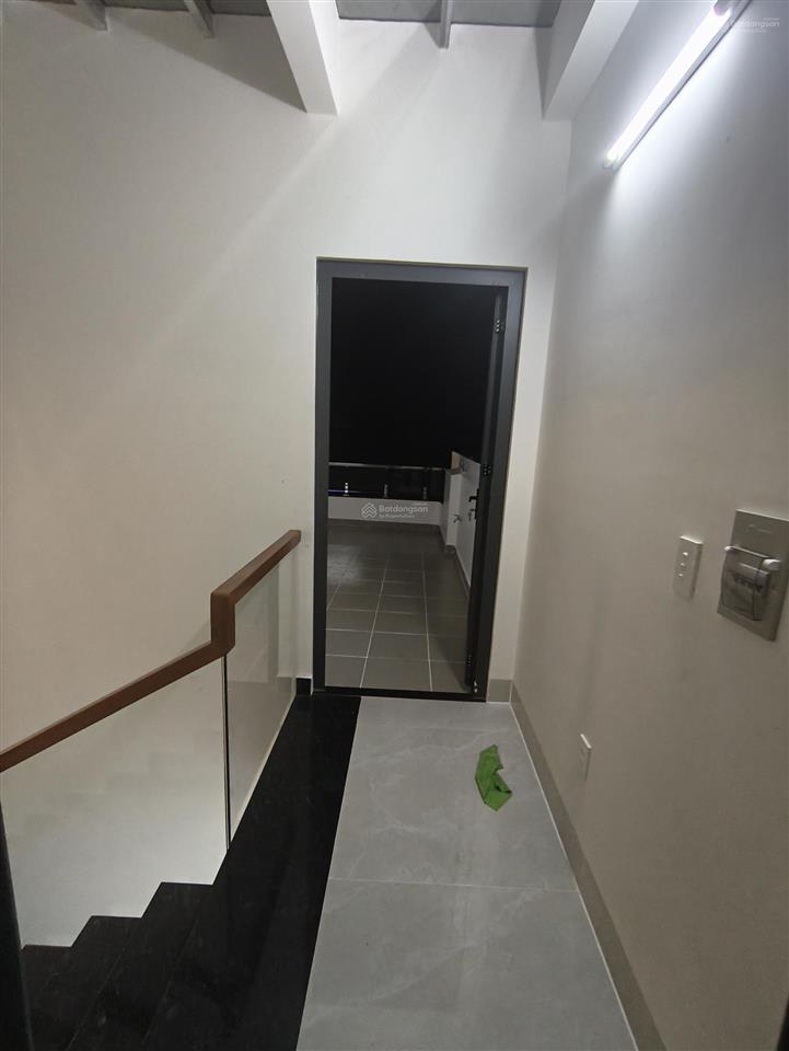 Nhà mới xây 4pn. 3wc đường lò lu, trường thạnh  quận 9