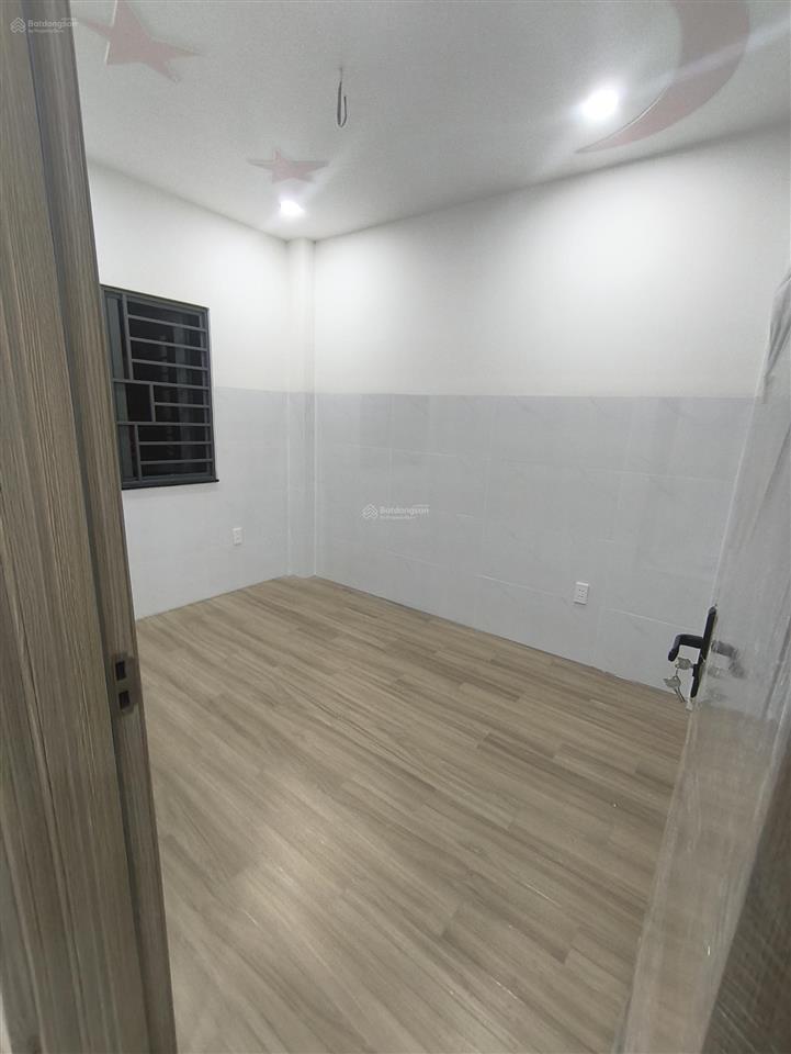 Nhà mới xây 4pn. 3wc đường lò lu, trường thạnh  quận 9