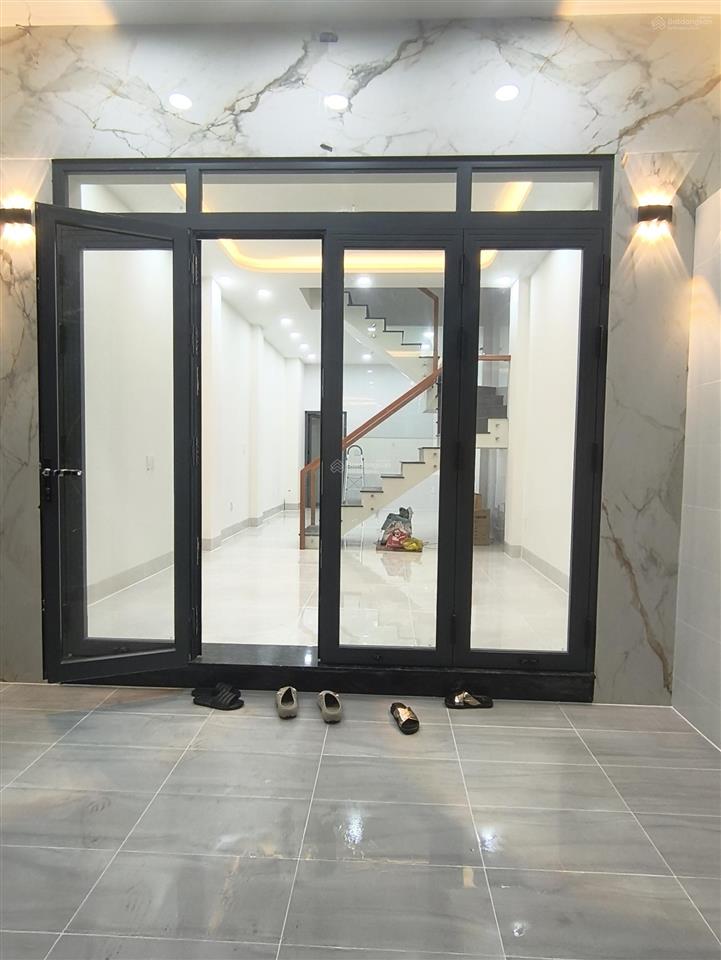Nhà mới xây 4pn. 3wc đường lò lu, trường thạnh  quận 9