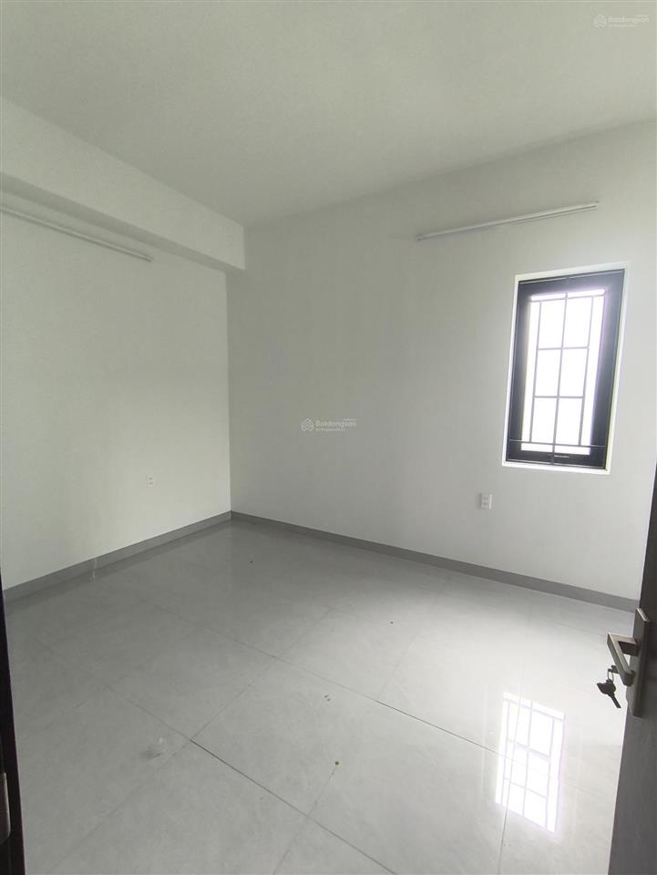 Nhà 3pn 4wc, sân oto đường 4  long trường  quận 9