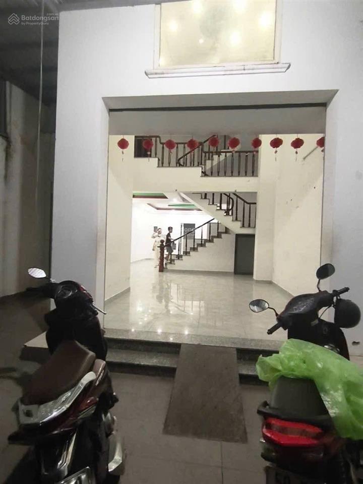 Cho thuê nhà 3pn  phường hiệp phú, gần lê văn việt, ngã 4 thủ đức