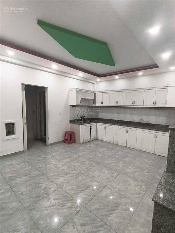 Cho thuê nhà 3pn  phường hiệp phú, gần lê văn việt, ngã 4 thủ đức