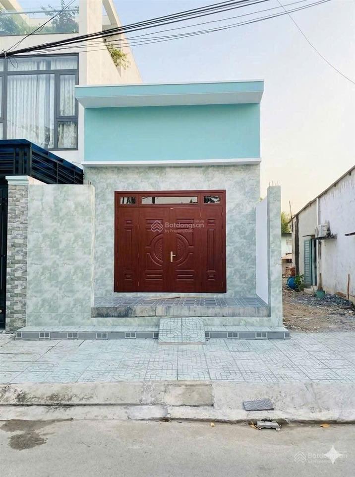 Nhà mới xây 100%  đường 182 tăng nhơn phú a, quận 9