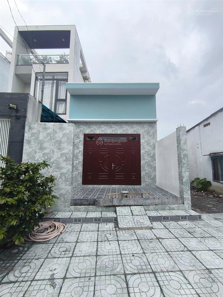Nhà mới xây 100%  đường 182 tăng nhơn phú a, quận 9