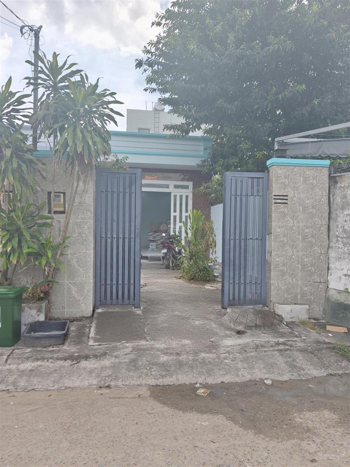 Nhà cấp 4 2pn sân oto  hoàng hữu nam, quận 9 ( gần ngã 3 mỹ thành, khu cnc )
