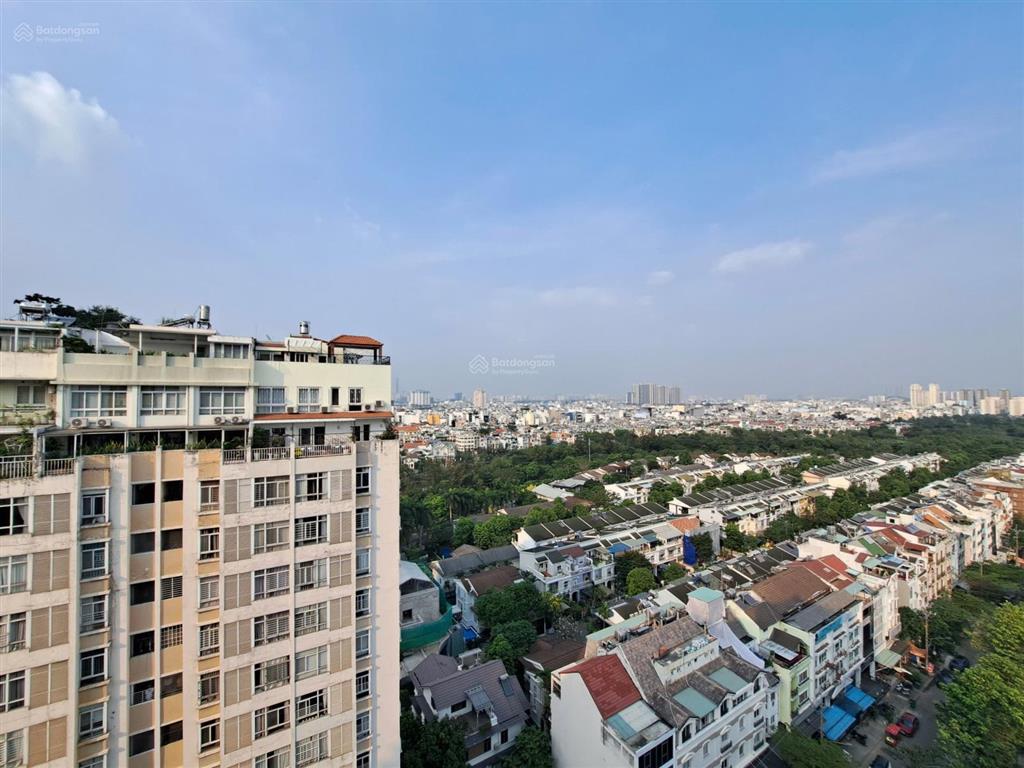 Sky garden 3  căn góc 3pn  view quận 1 & pháo hoa  6,5 tỷ