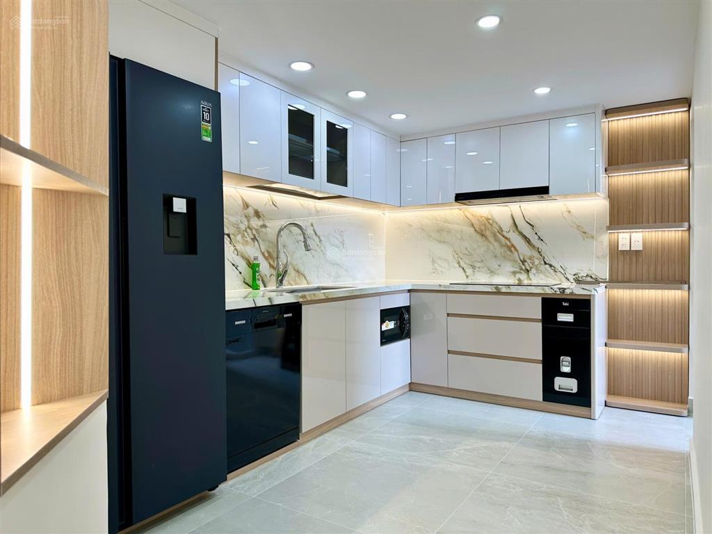 Bán duplex sky garden 1 160m² 4pn nhà mới 100% 9,7 tỷ