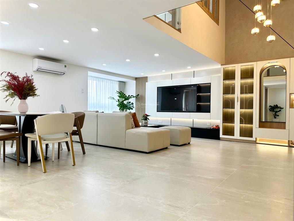 Bán duplex sky garden 1 160m² 4pn nhà mới 100% 9,7 tỷ
