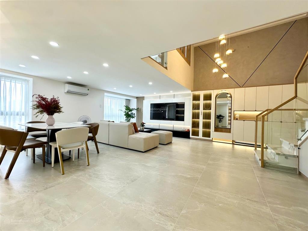 Bán duplex sky garden 1 160m² 4pn nhà mới 100% 9,7 tỷ