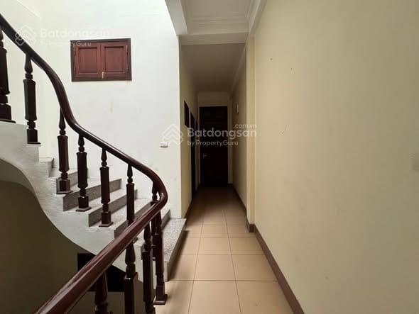 Nhà phân lô hoàng cầu ô tô tránh 77m 5 tầng phù hợp ở và làm vp