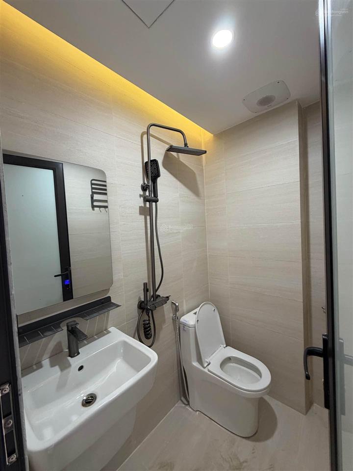 Bán nhà cổ nhuế 50m2, 6 tầng thang máy, ô tô đỗ cửa, dòng tiền 45tr/tháng, nhỉnh 10 tỷ